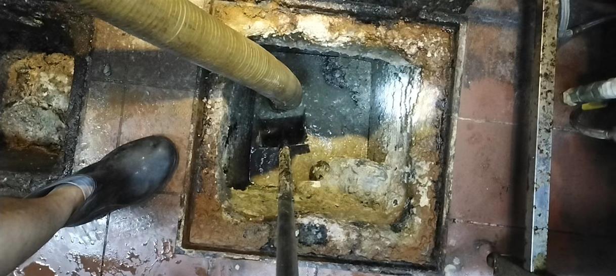 襄阳污水池清理一般都有毒气，怎么预防中毒呢？